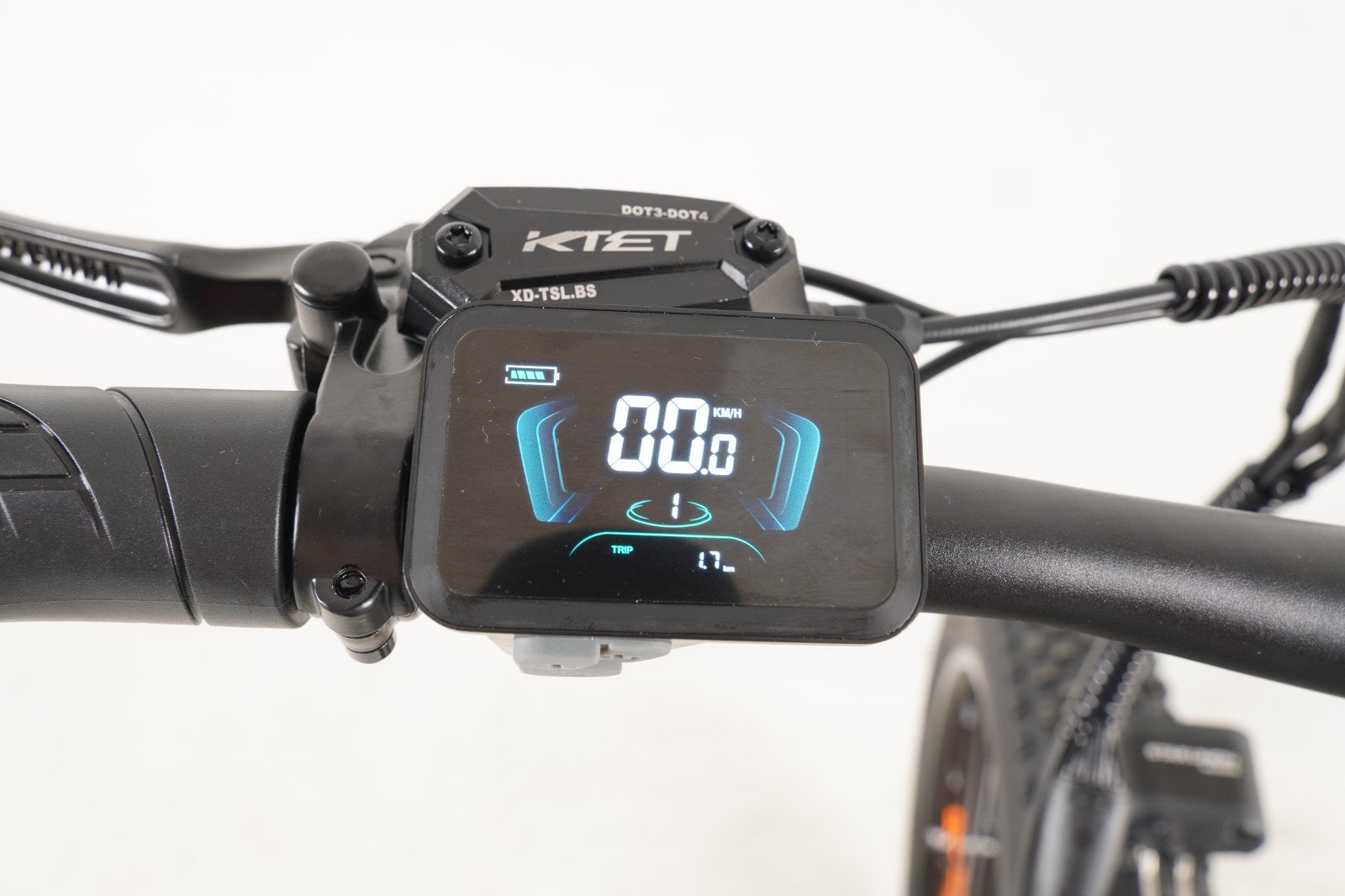 CMACEWHEEL TP26 Electric Bicycle 750w Men's Mountain E-bike TP26 Inch Fat Tire Electric Bicycle Snowmobile 48V18AH Lithium Battery Electric Bike