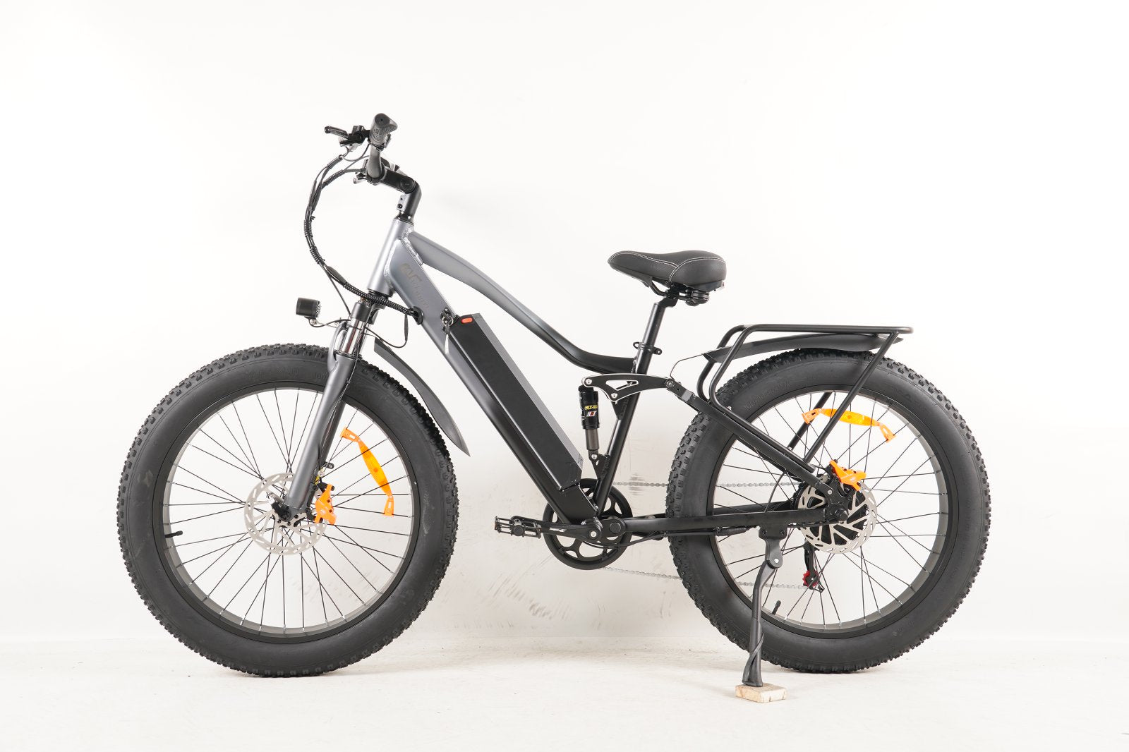 CMACEWHEEL TP26 Electric Bicycle 750w Men's Mountain E-bike TP26 Inch Fat Tire Electric Bicycle Snowmobile 48V18AH Lithium Battery Electric Bike